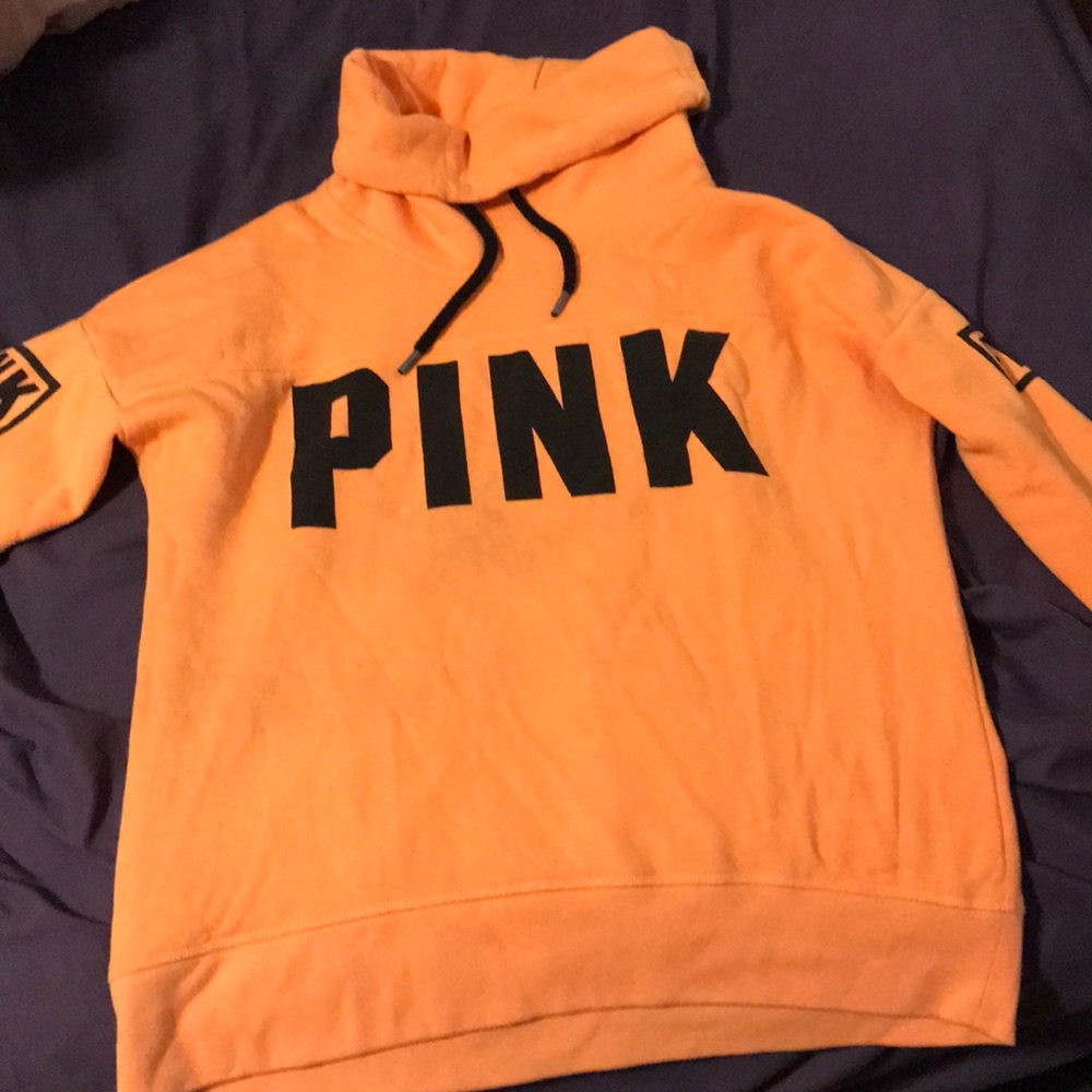 Sweater from pink!